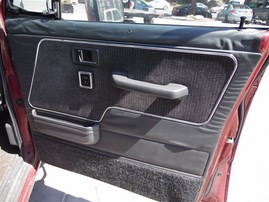 1990 MITSUBISHI MONTERO LS 3.0 AT 4WD 193925